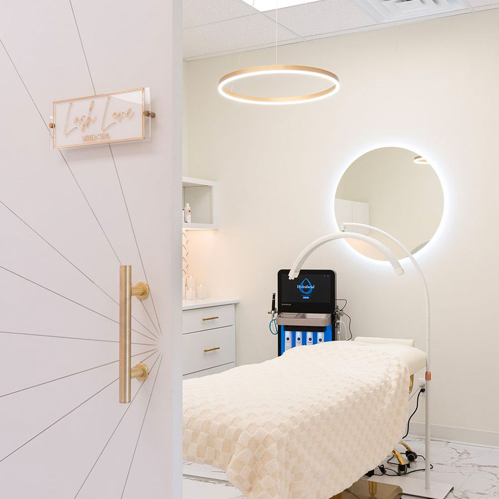 Lash Love Beauty Bar